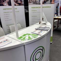 47945D43-8B15-407C-AA38-ABE3CAB05A14_1_105_c