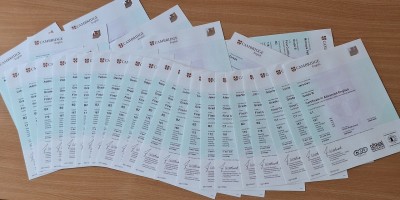 Další vlna cambridgeských certifikátů na OA Pardubice