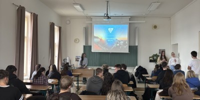 Naše absolventky prezentovaly své VŠ