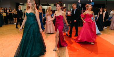 Maturanti si užili své slavnostní okamžiky